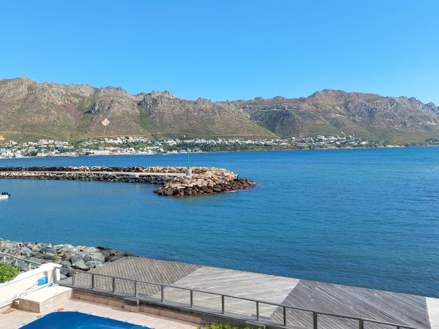 3 Bedroom Property for Sale in Harbour Island Western Cape